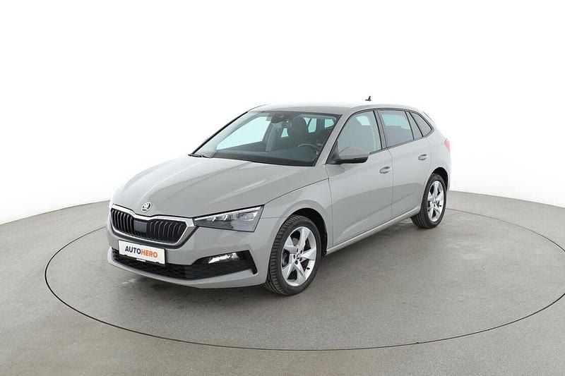 Grau Gebraucht 2020 Skoda Scala Ambition Kleinwagen | 16.020 € (Guter Preis) - Bild 1/3