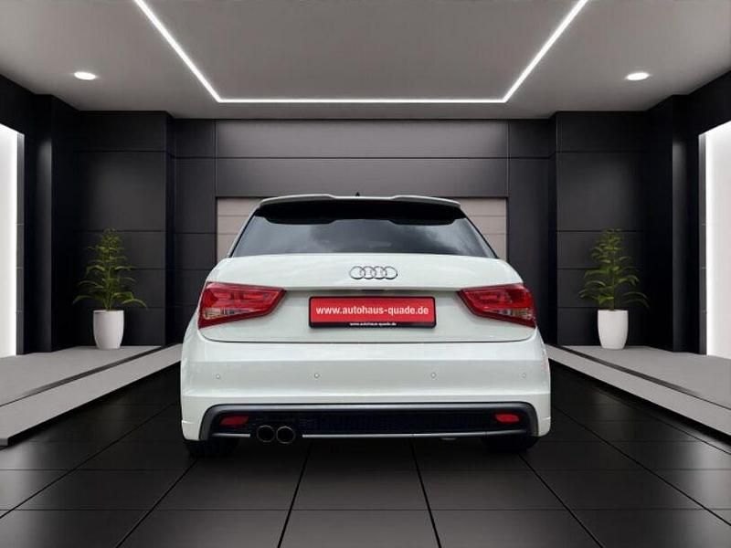 Gebraucht Audi A1 S-Line 272 PS (200 kW) 2010 Weiss Kleinwagen