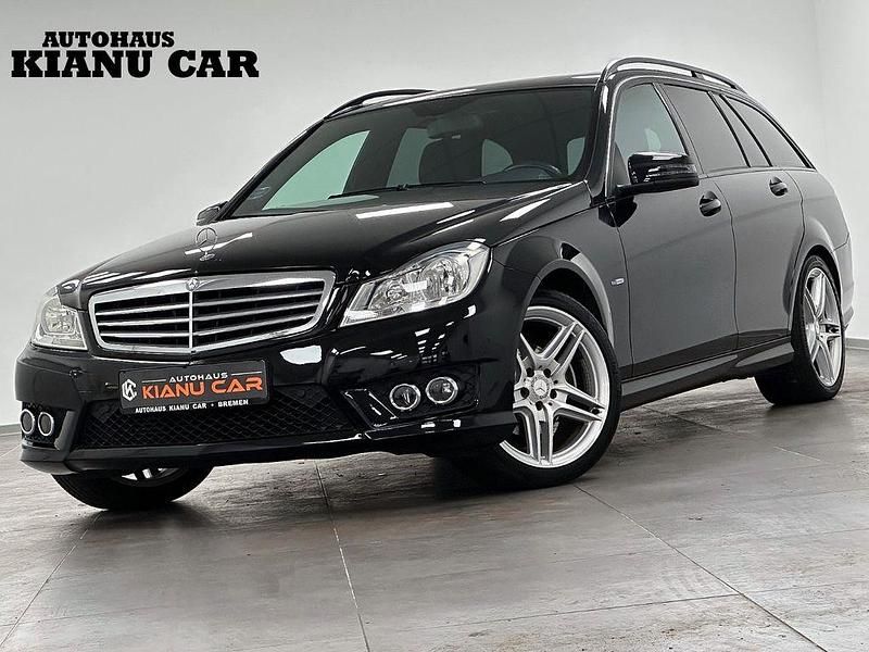 Schwarz Gebraucht 2011 Mercedes C180 AMG Kombi | 11.490 € (Fairer Preis) - Bild 1/4