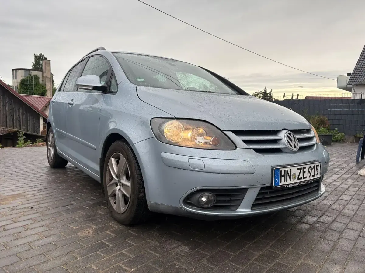 Gebraucht VW Golf Plus Cross United 122 PS (89 kW) 2008 Blau Kleinwagen