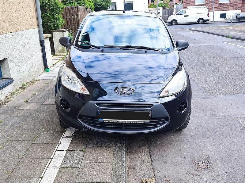 Schwarz Gebraucht 2011 Ford Ka Kleinwagen | 2.400 € (Guter Preis) - Bild 1/4