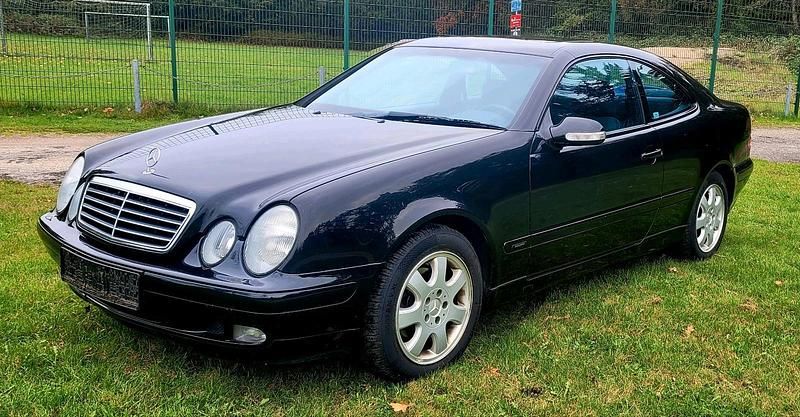 Schwarz Gebraucht 2000 Mercedes CLK230 Coupé | 2.995 € (Guter Preis) - Bild 1/4