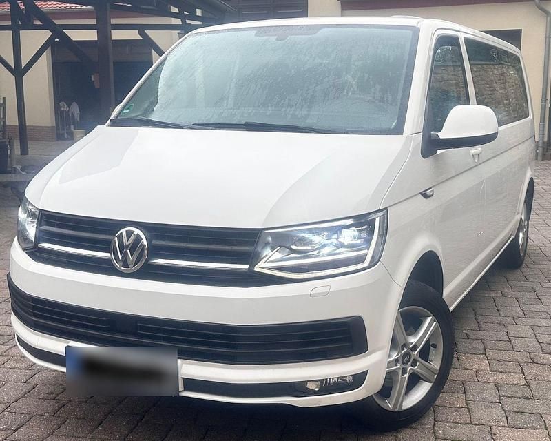 Usata VW Transporter 150 CV (110 kW) 2018 Bianco Furgone