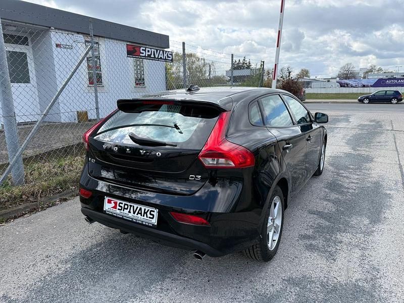 Gebraucht Volvo V40 Kinetic 150 PS (110 kW) 2013 Schwarz Limousine