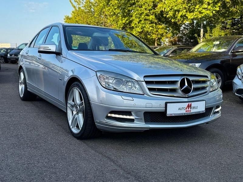 Silber Gebraucht 2010 Mercedes C350 AMG Limousine | 12.290 € (Fairer Preis) - Bild 1/4