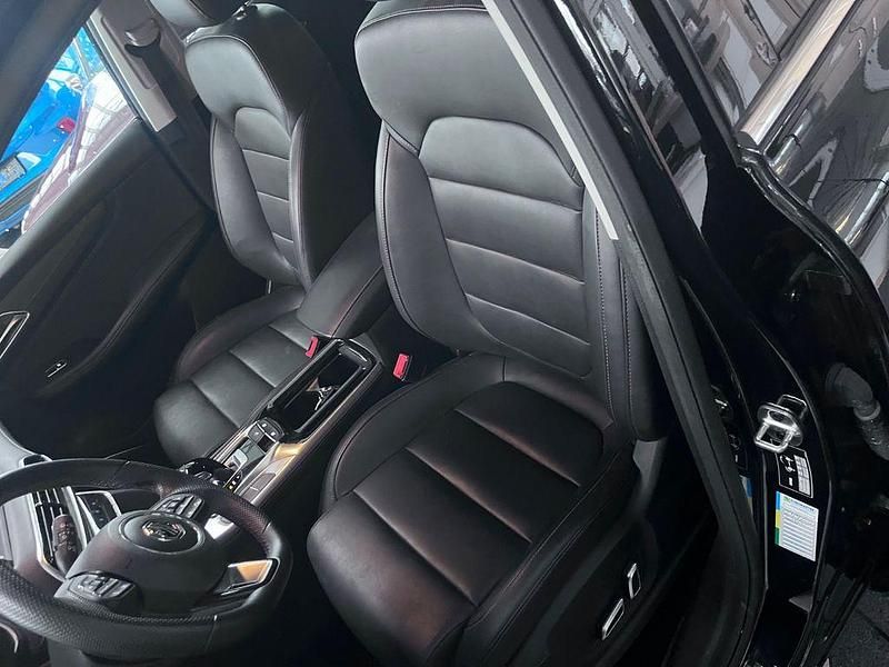 Gebraucht MG HS Comfort 162 PS (119 kW) 2024 Schwarz SUV