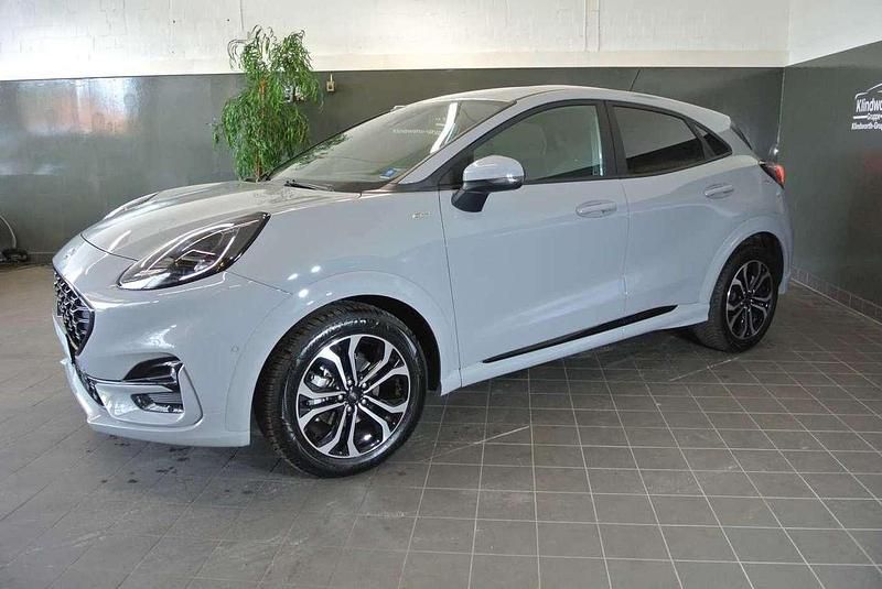 Second-hand Ford Puma ST-Line 125 CP (91 kW) 2024 Gri SUV
