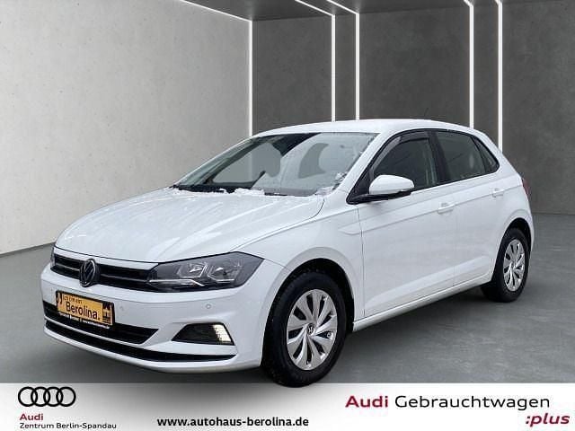 Gebraucht VW Polo Comfortline 95 PS (69 kW) 2021 Weiß Kleinwagen