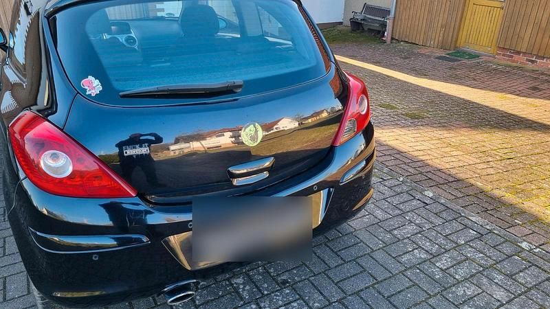 Gebraucht Opel Corsa 90 PS (66 kW) 2007 Schwarz Kleinwagen