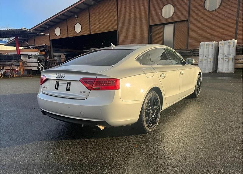 Gebraucht Audi A5 Sportback Design 170 PS (125 kW) 2012 Silber Kleinwagen