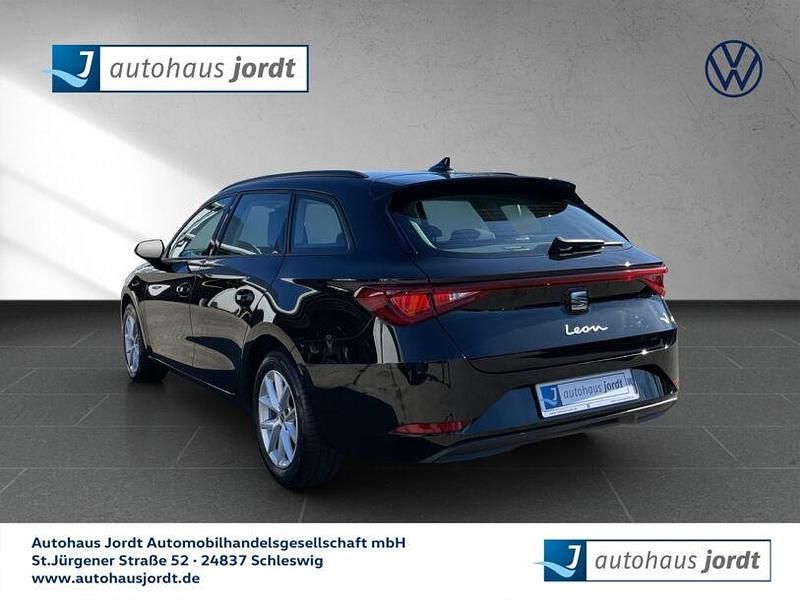 Gebraucht Seat Leon Style 110 PS (80 kW) 2023 Schwarz Kombi