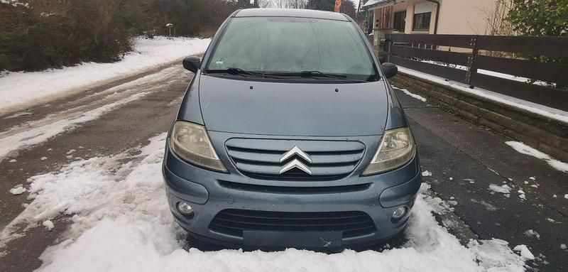 Gebraucht Citroën C3 Comfort 60 PS (44 kW) 2008 Grau Limousine