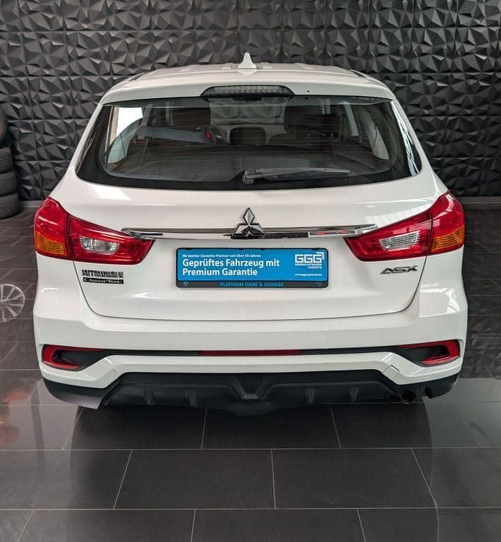Gebraucht Mitsubishi ASX Basis 117 PS (86 kW) 2018 Weiß SUV