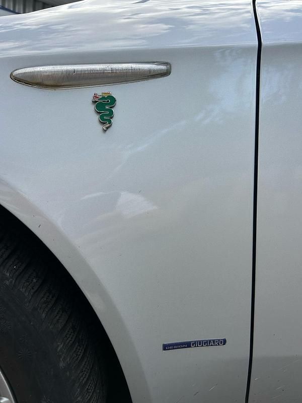 Silber Gebraucht 2007 Alfa Romeo 159 Kombi | 2.800 € (Superpreis) - Bild 1/4