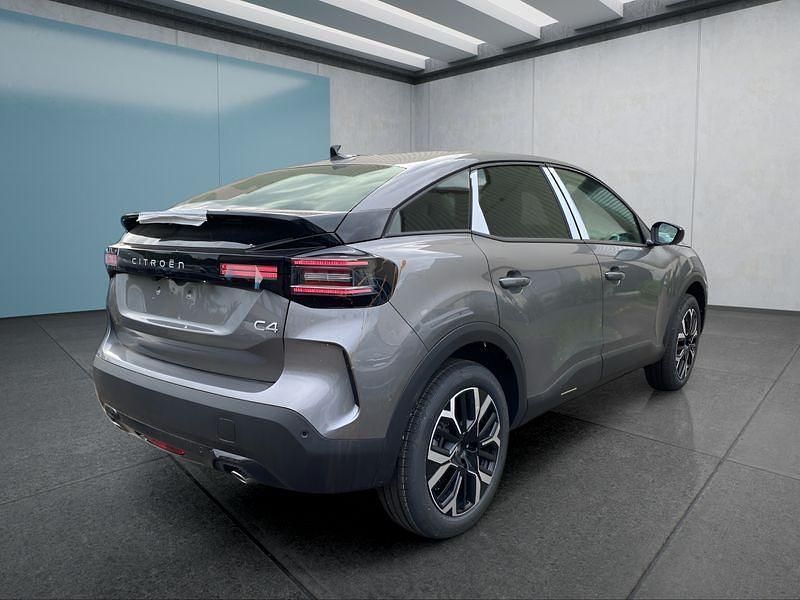 Neu Citroën C4 136 PS (100 kW) 2025 Grau Limousine