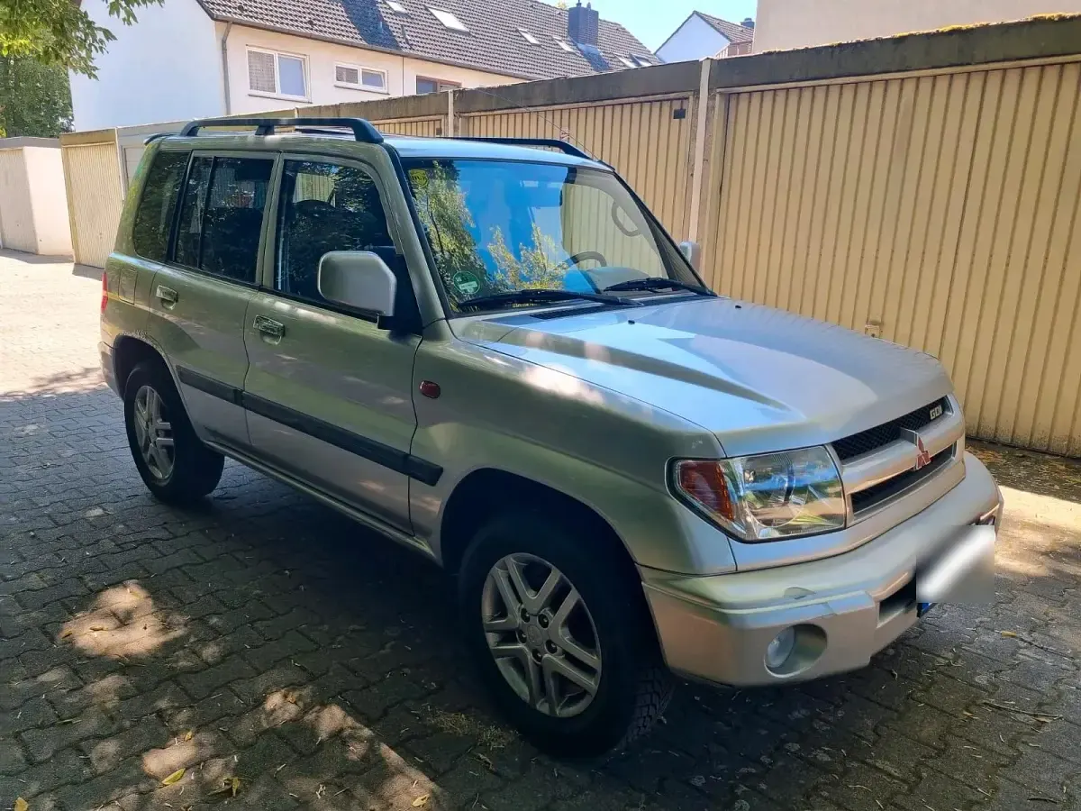Gebraucht Mitsubishi Pajero 129 PS (94 kW) 2004 Silber SUV