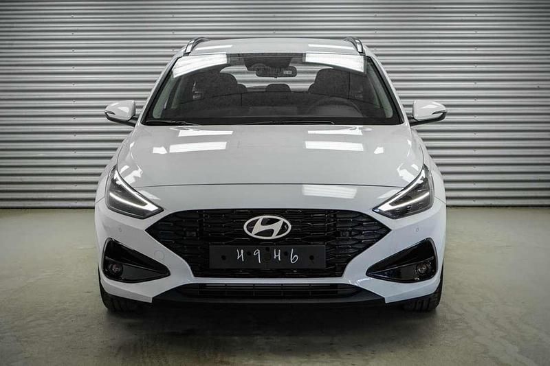 Neu Hyundai i30 99 PS (72 kW) 2026 Atlas white uni () Kombi
