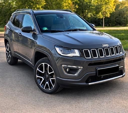 Gebraucht Jeep Compass Limited 170 PS (125 kW) 2019 Grau SUV