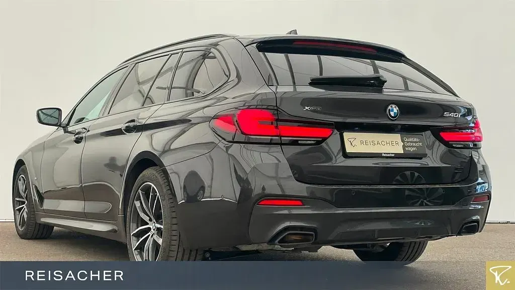 Gebraucht BMW 540 M Sport 340 PS (250 kW) 2023 Grau Limousine