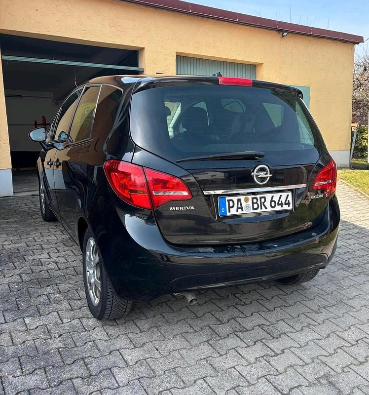 Gebraucht Opel Meriva 131 PS (96 kW) 2012 Schwarz Van / Kleinbus