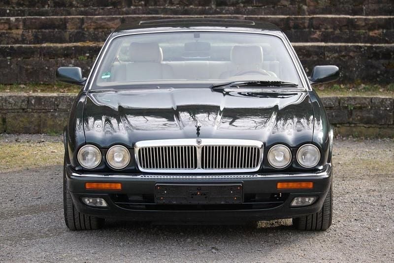 Gebraucht Jaguar X300 1996 Grün Limousine