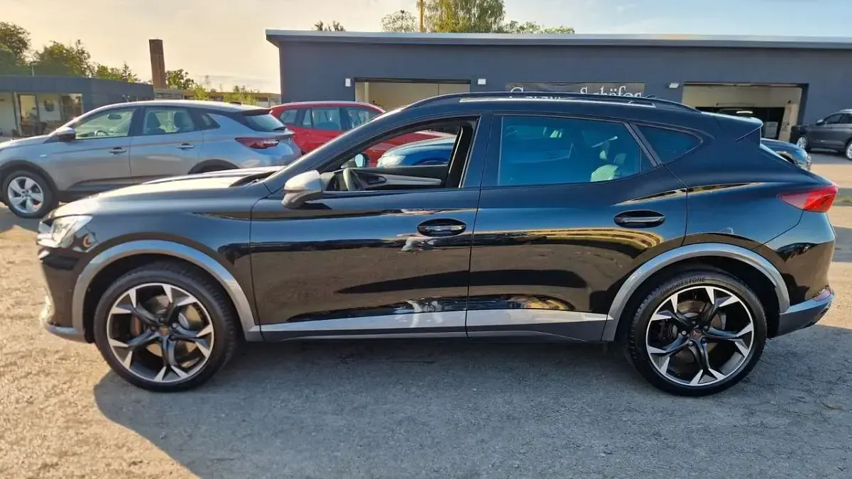 Second-hand Cupra Formentor VZ 310 CP (228 kW) 2021 Negru SUV
