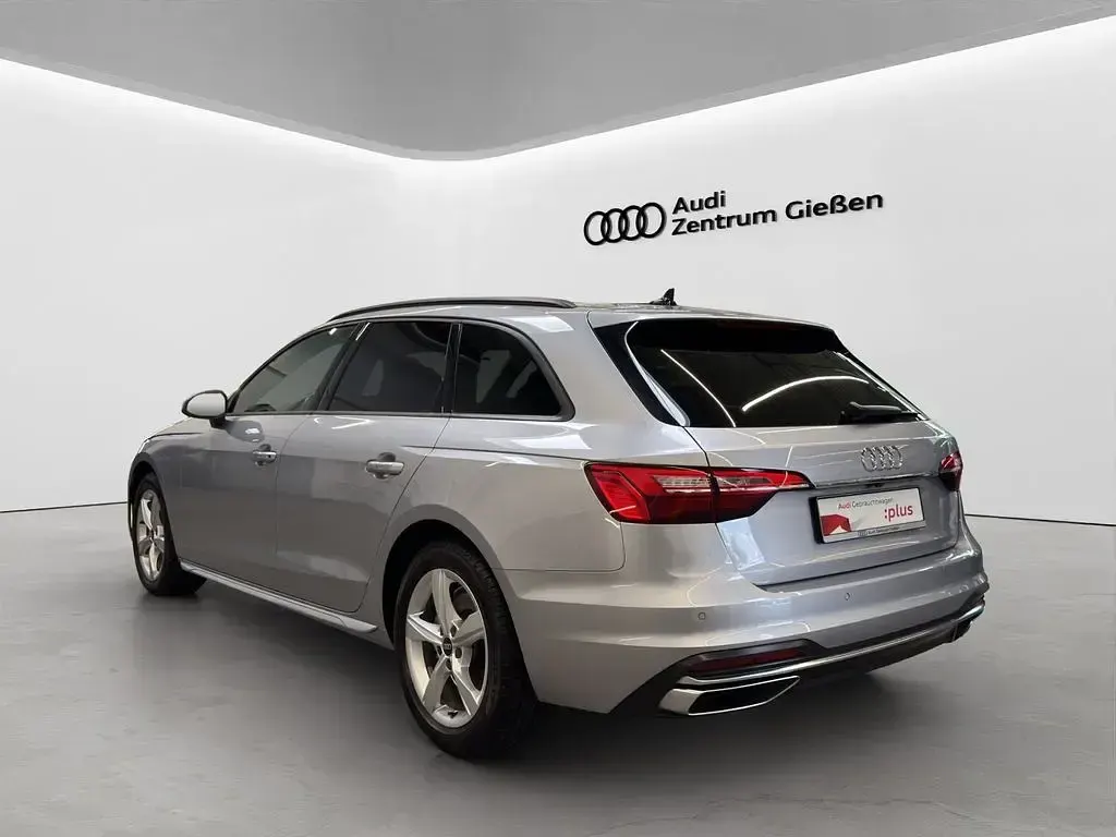 Gebraucht Audi A4 Advanced 150 PS (110 kW) 2023 Silber Kombi