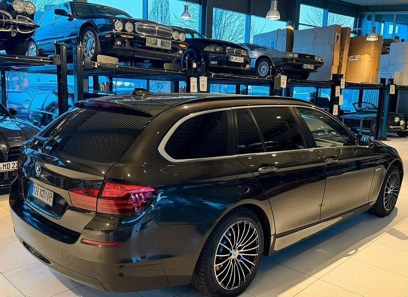 Gebraucht BMW 530 Performance 258 PS (189 kW) 2016 Braun Limousine