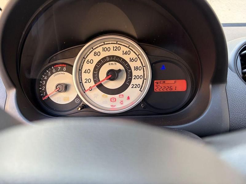 Second-hand Mazda 2 Impuls 75 CP (55 kW) 2008 Negru Hatchback