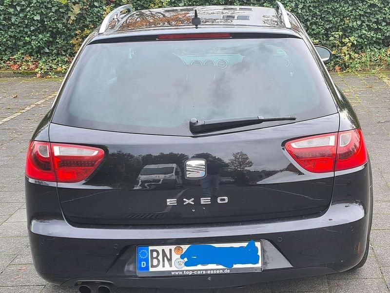 Gebraucht Seat Exeo Style 143 PS (105 kW) 2012 Schwarz Kombi