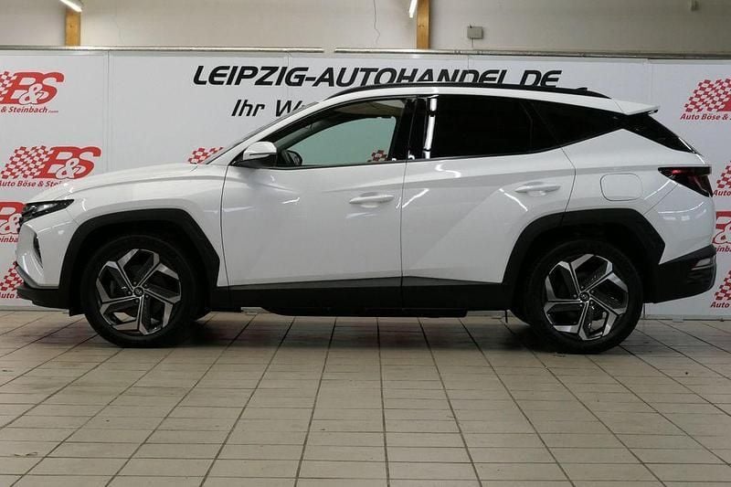 Gebraucht Hyundai Tucson 179 PS (131 kW) 2022 Polar white / sol SUV