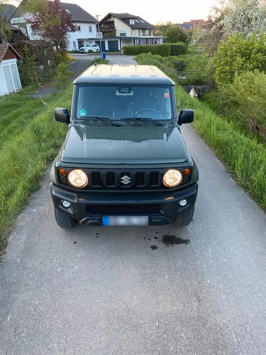 Gebraucht Suzuki Jimny Comfort 102 PS (75 kW) 2019 Grün SUV