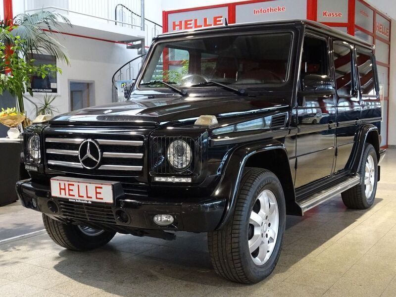 Obsidianschwarz metallic (metallic) Gebraucht 2013 Mercedes G350 SUV | 51.490 € (Guter Preis) - Bild 1/4