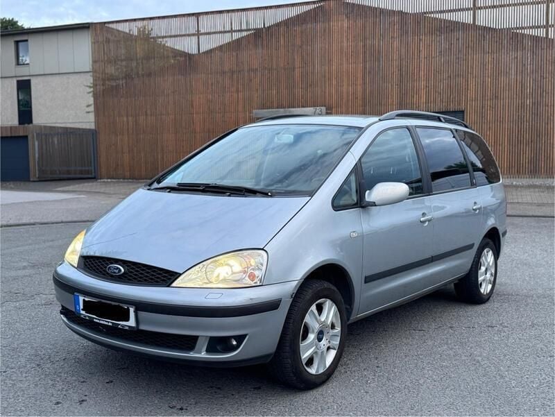 Silber Gebraucht 2005 Ford Galaxy Van / Kleinbus | 3.000 € - Bild 1/4
