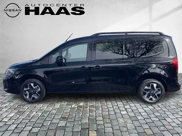 Neu Nissan Townstar Tekna 131 PS (96 kW) 2026 Enigma black Kombi