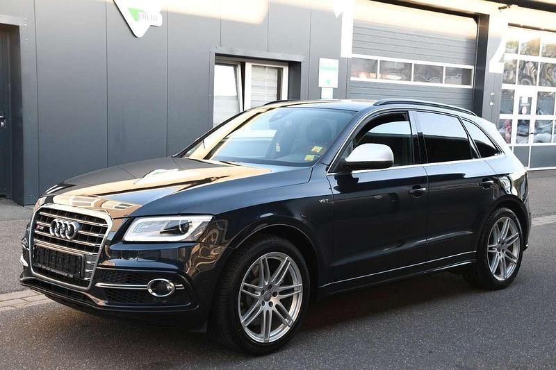 Mondscheinblau metallic Gebraucht 2014 Audi SQ5 S-Line SUV | 22.490 € (Fairer Preis) - Bild 1/4