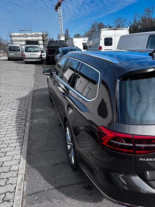 Gebraucht VW Passat Highline 150 PS (110 kW) 2016 Braun Kombi