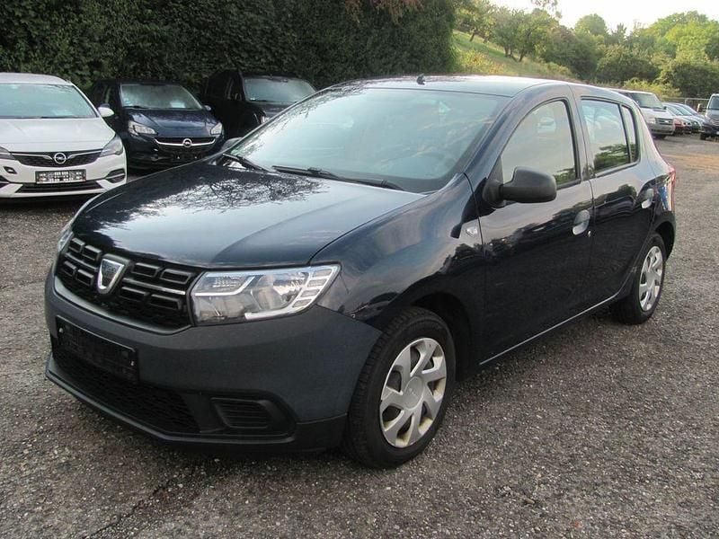 Blau Gebraucht 2017 Dacia Sandero Essentiel Kleinwagen | 2.990 € (Guter Preis) - Bild 1/4