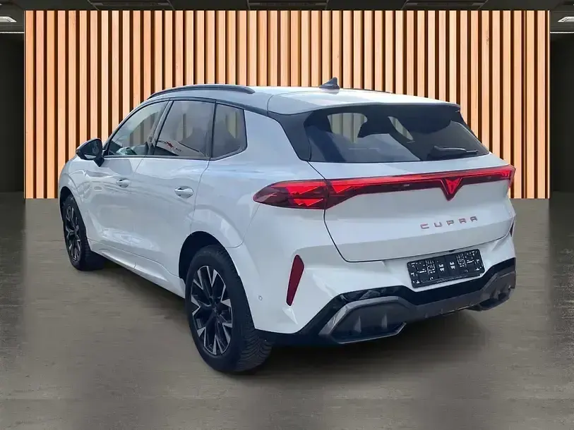 Second-hand Cupra Terramar 150 CP (110 kW) 2025 Alb SUV