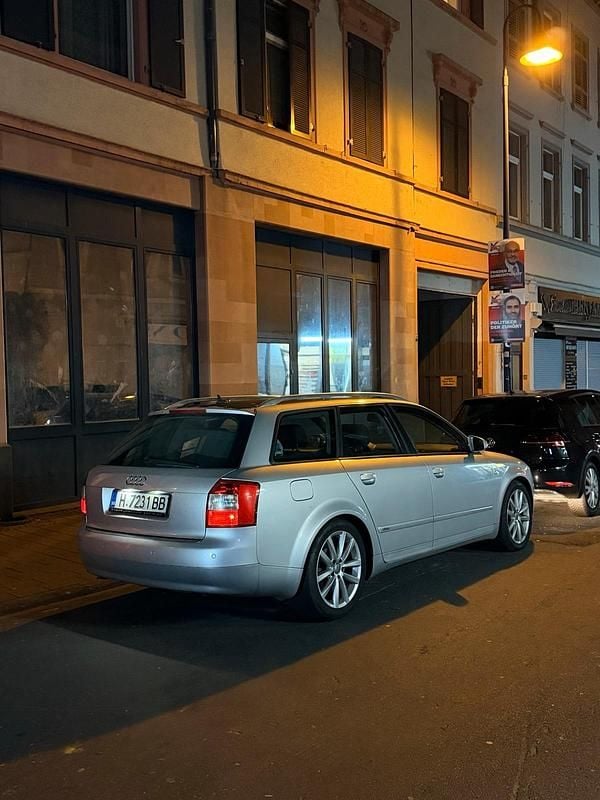 Gebraucht Audi A4 163 PS (119 kW) 2004 Silber Kombi