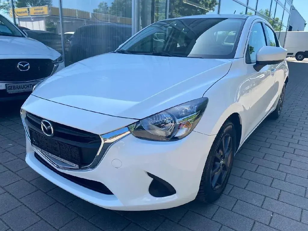 Gebraucht Mazda 2 Prime-Line 75 PS (55 kW) 2019 Weiß Limousine