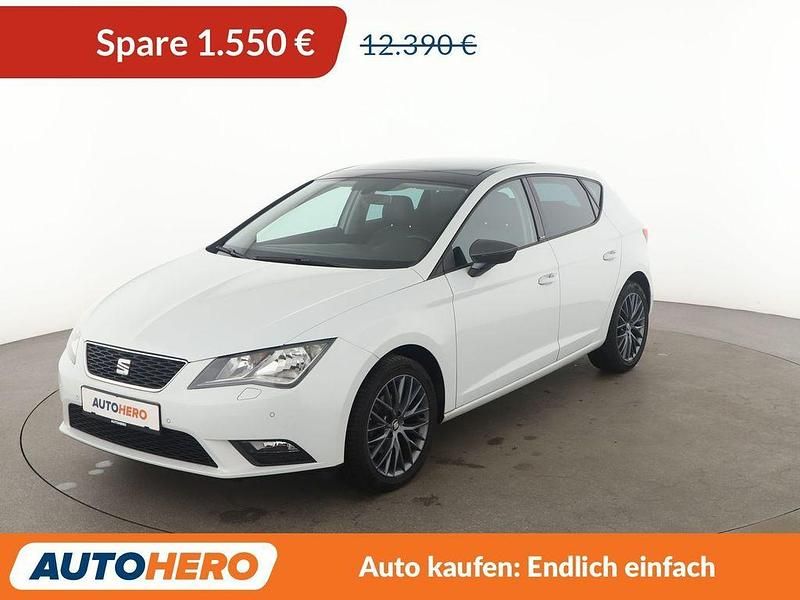 Weiß Gebraucht 2016 Seat Leon CONNECT Limousine | 10.840 € (Fairer Preis) - Bild 1/3