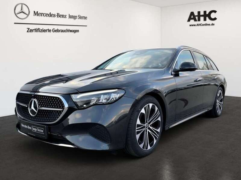 Grau Gebraucht 2023 Mercedes E200 Kombi | 43.490 € (Superpreis) - Bild 1/4