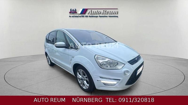 Gebraucht Ford S-MAX Titanium 163 PS (119 kW) 2014 Weiß Van / Kleinbus