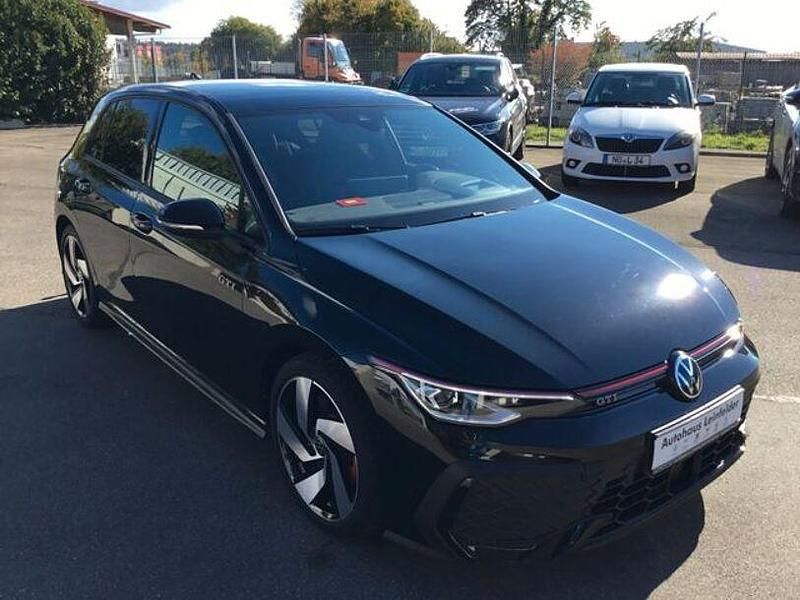 Gebraucht VW Golf VIII GTI 265 PS (194 kW) 2024 Schwarz Limousine