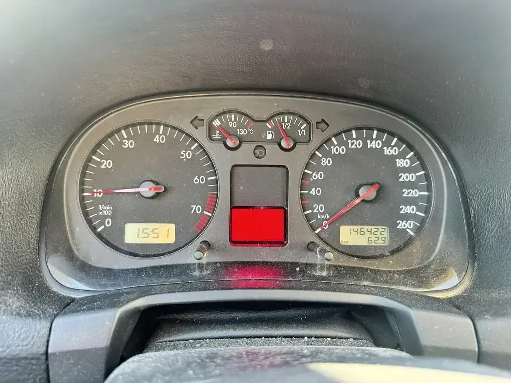 Gebraucht VW Golf IV Edition 105 PS (77 kW) 2000 Schwarz Limousine