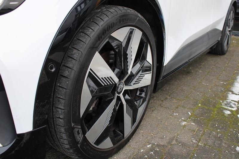 Neu Renault Megane E-Tech Komfort 160 kW (218 PS) 2026 Weiß Limousine