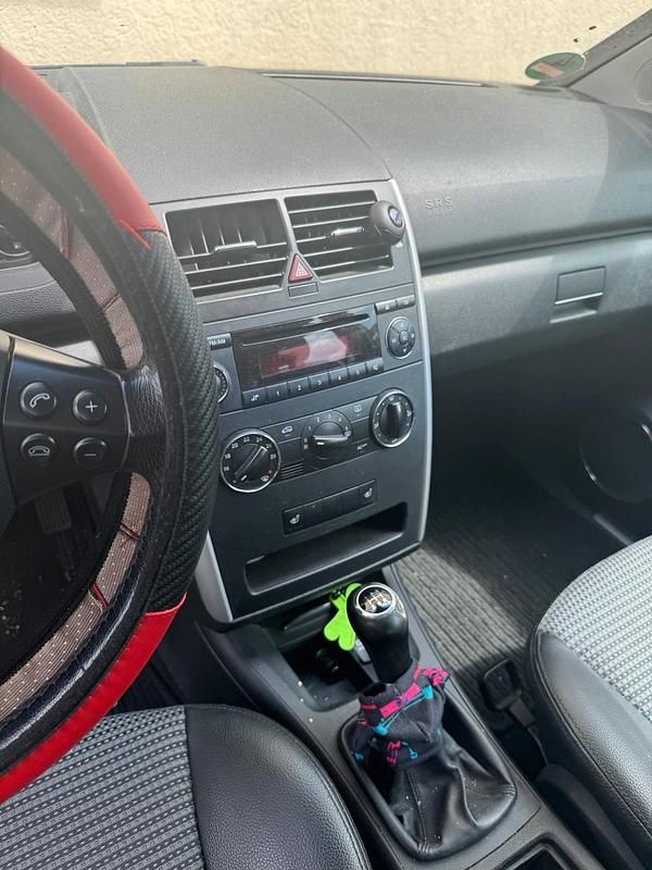 Silber Gebraucht 2006 Mercedes A200 Kleinwagen | 1.600 € (Fairer Preis) - Bild 1/4