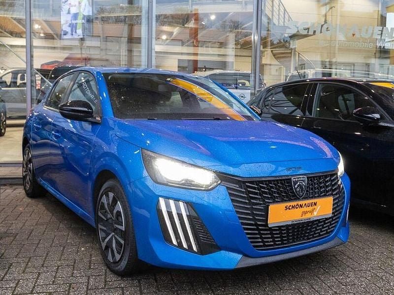 Gebraucht Peugeot 208 Active 101 PS (74 kW) 2024 Blau Kleinwagen