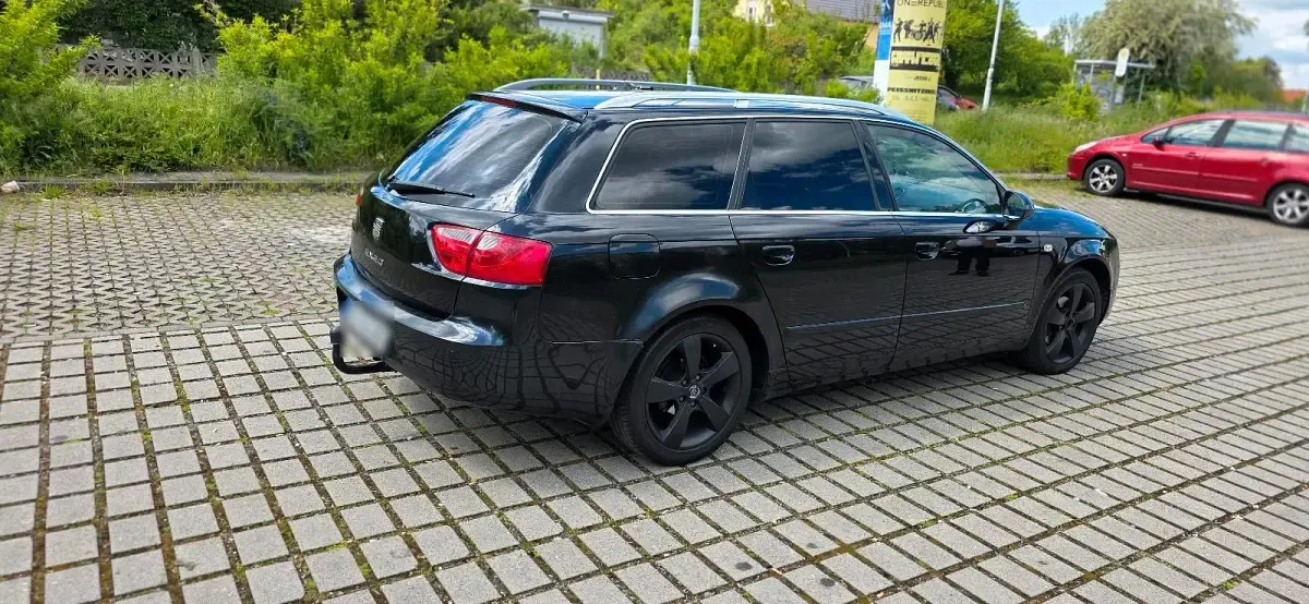 Gebraucht Seat Exeo 143 PS (105 kW) 2011 Schwarz Kombi